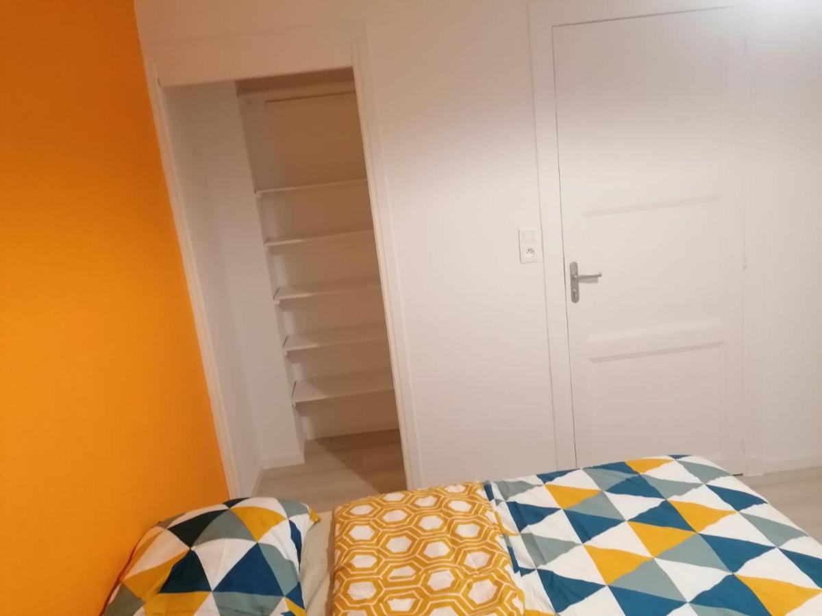 Sweet Appartment Avec Wifi Et Parking Clermont-Ferrand Esterno foto