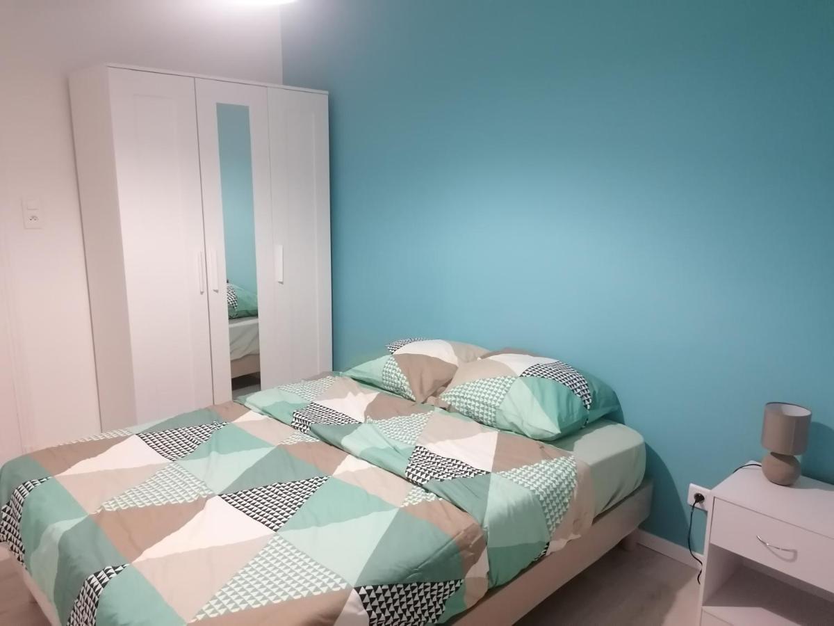 Sweet Appartment Avec Wifi Et Parking Clermont-Ferrand Esterno foto